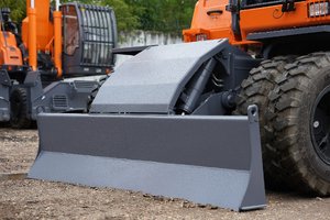 Колесный экскаватор UMG E200W